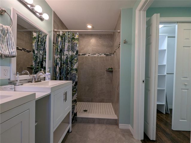 3530 8TH AVENUE N, St Petersburg, FL 33713