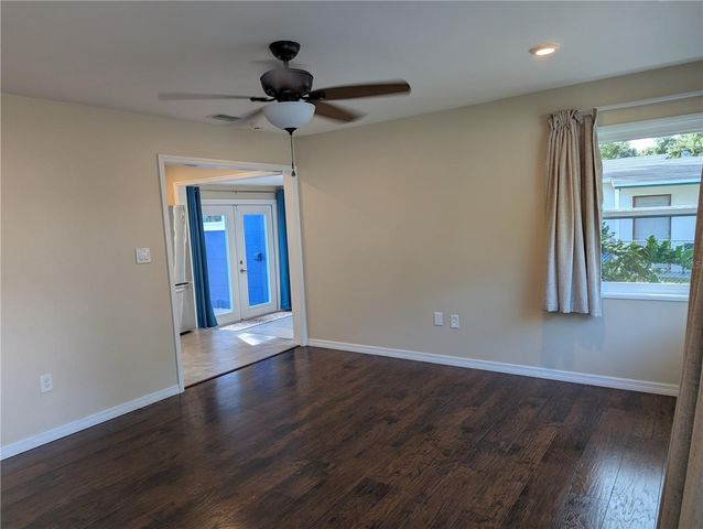 3530 8TH AVENUE N, St Petersburg, FL 33713