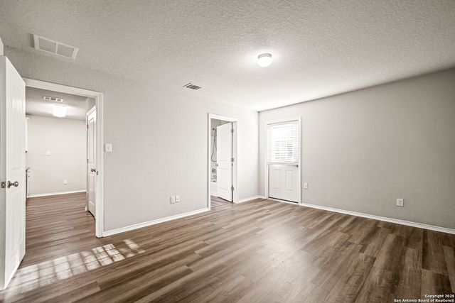 8826 Lamus Wheel, San Antonio, TX 78254