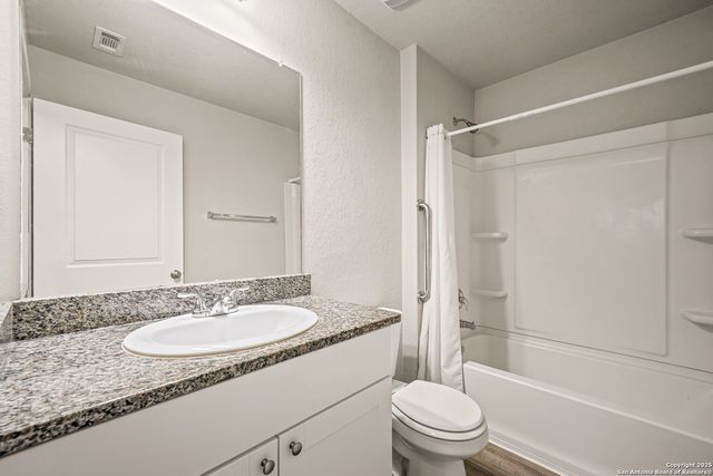 8826 Lamus Wheel, San Antonio, TX 78254