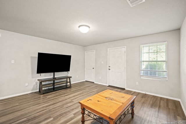 8826 Lamus Wheel, San Antonio, TX 78254