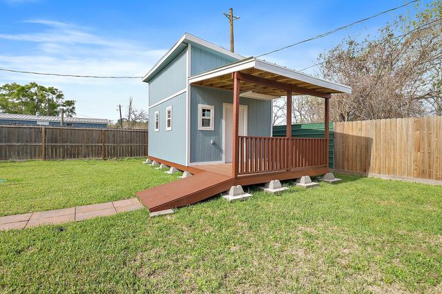 19218 Akin Drive, Crosby, TX 77532