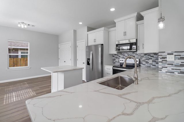 19218 Akin Drive, Crosby, TX 77532