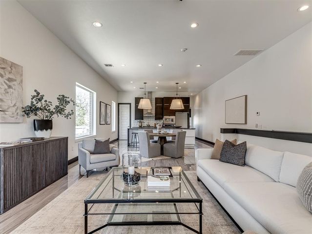 911 NW 13 Street B, Oklahoma City, OK 73106