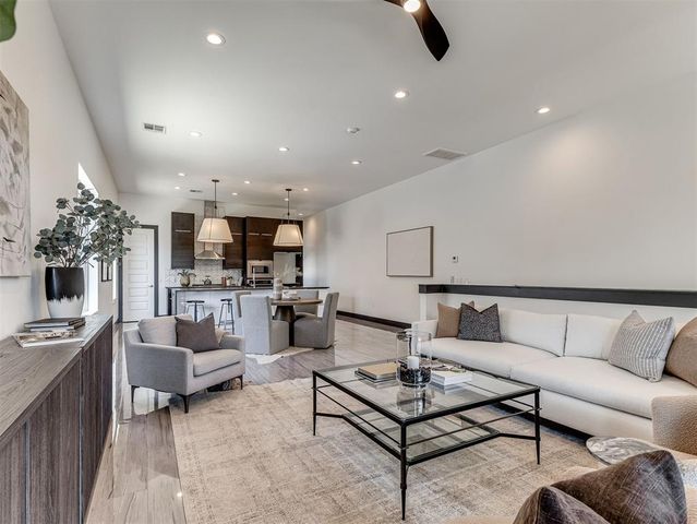 911 NW 13 Street B, Oklahoma City, OK 73106