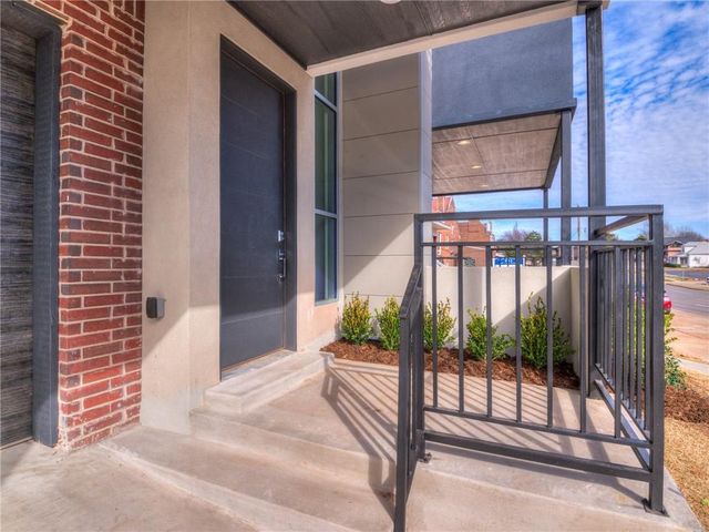 911 NW 13 Street B, Oklahoma City, OK 73106