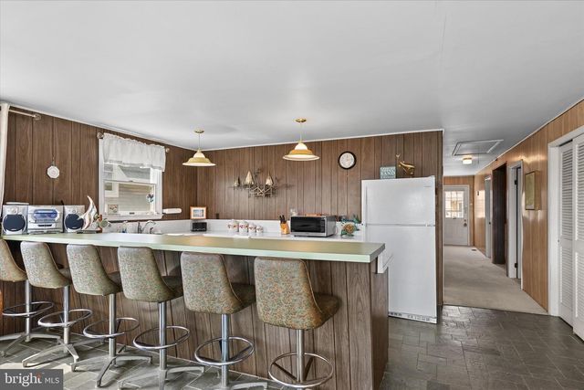 36 DUNE RD, Bethany Beach, DE 19930