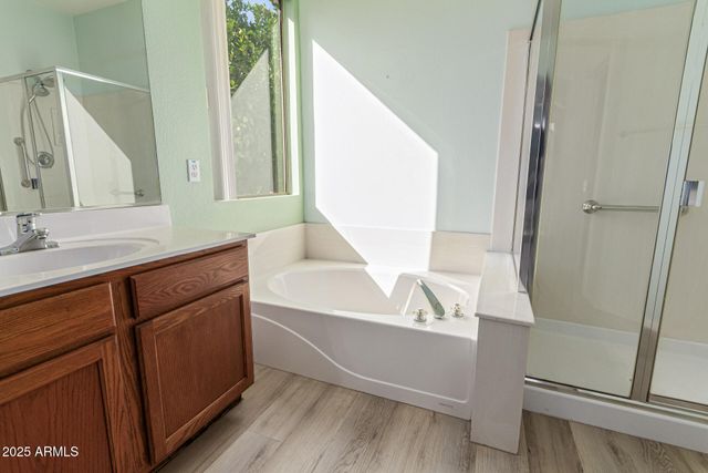 2171 E AUGUSTA Avenue, Chandler, AZ 85249