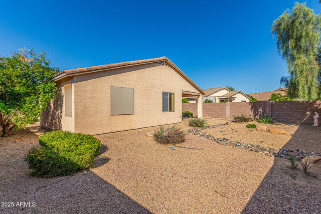 2171 E AUGUSTA Avenue, Chandler, AZ 85249