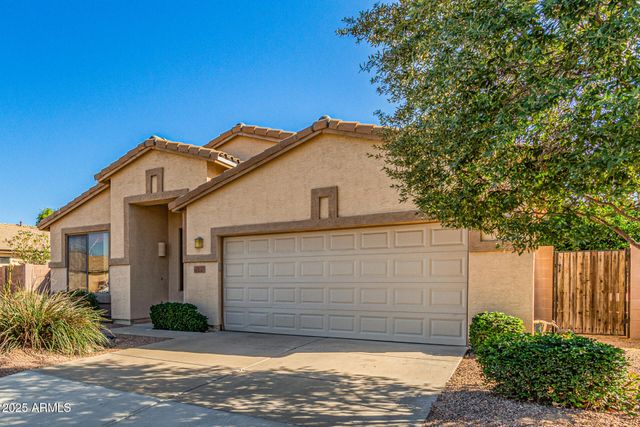 2171 E AUGUSTA Avenue, Chandler, AZ 85249