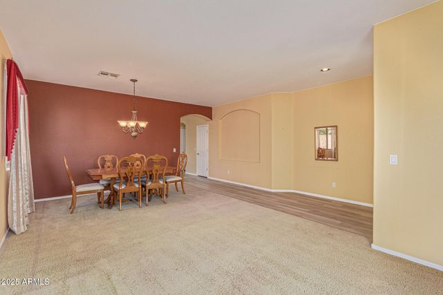 2171 E AUGUSTA Avenue, Chandler, AZ 85249