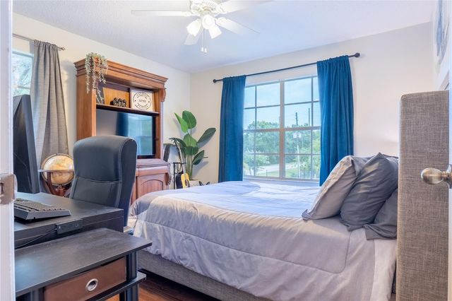 1910 SUMMER CLUB DRIVE 212, Oviedo, FL 32765