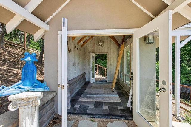 23054 Evergreen Lane, Los Gatos, CA 95033