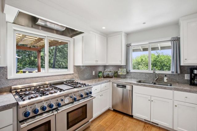 23054 Evergreen Lane, Los Gatos, CA 95033