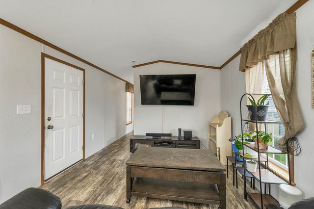 19 Brookwood Drive, Salem, NH 03079