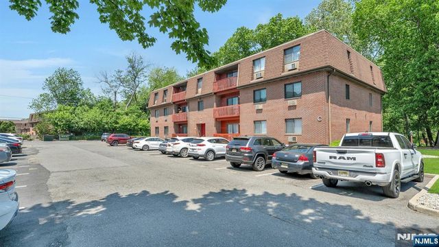 666 Mill Street C6, Belleville, NJ 07109