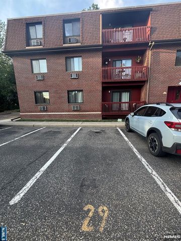 666 Mill Street C6, Belleville, NJ 07109