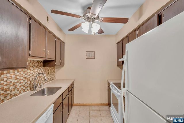 666 Mill Street C6, Belleville, NJ 07109