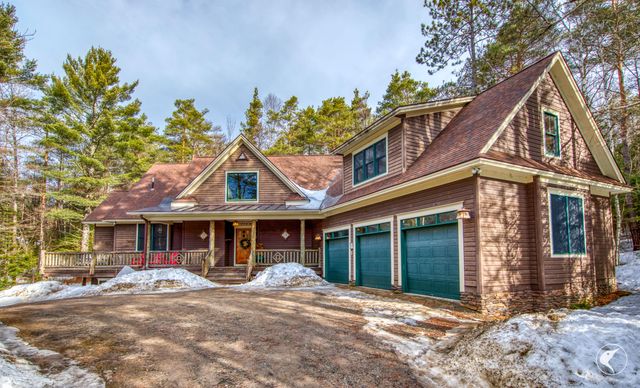 156 Algonquin Drive, Lake Placid, NY 12946