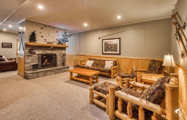 156 Algonquin Drive, Lake Placid, NY 12946