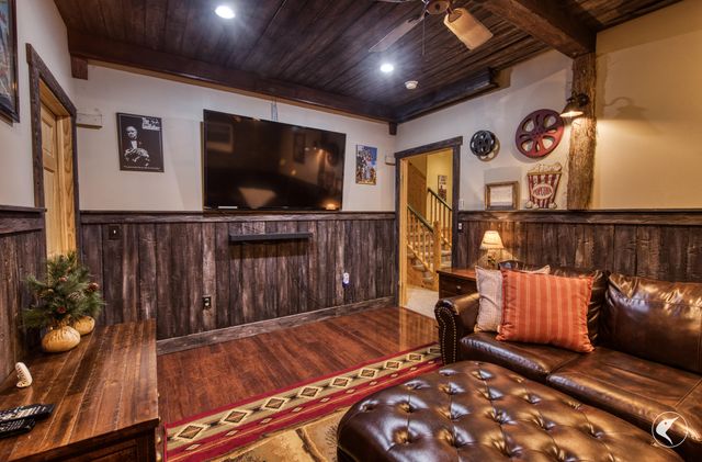 156 Algonquin Drive, Lake Placid, NY 12946