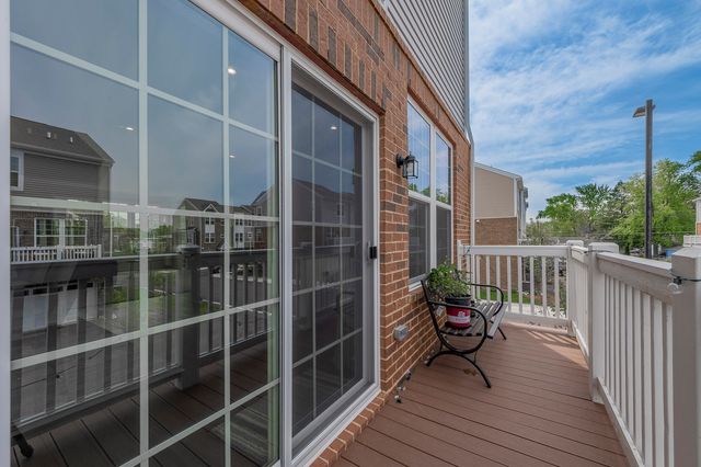 920 Jenkins Court 4E, Wheeling, IL 60090