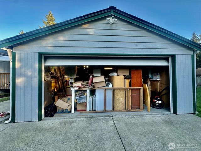11204 122nd Street E, Puyallup, WA 98374