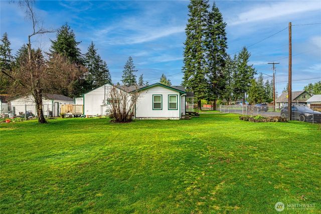 11204 122nd Street E, Puyallup, WA 98374