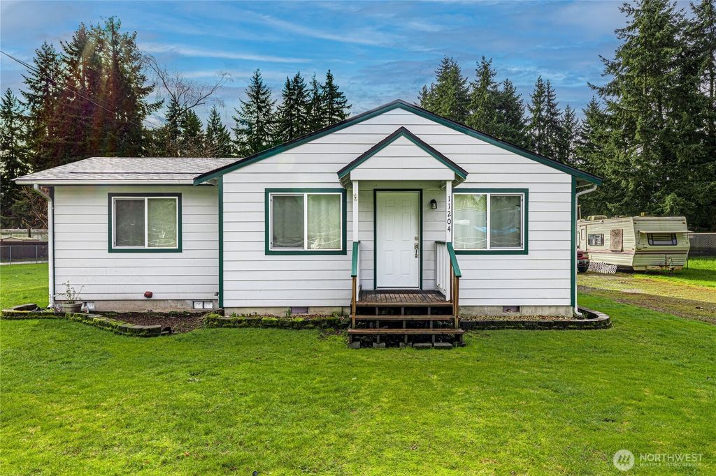 11204 122nd Street E, Puyallup, WA 98374