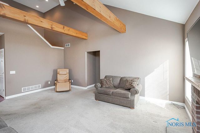 3203 Rivers Edge Drive, Perrysburg, OH 43551