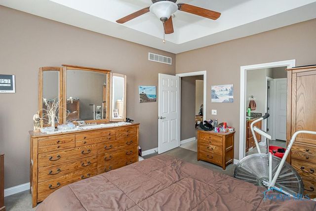 3203 Rivers Edge Drive, Perrysburg, OH 43551