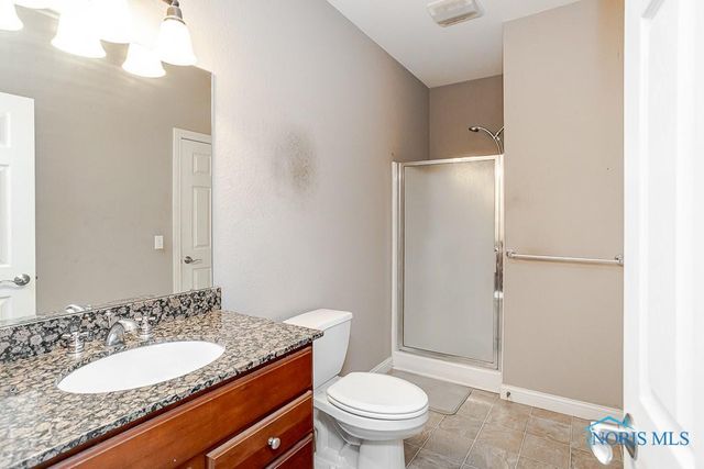 3203 Rivers Edge Drive, Perrysburg, OH 43551