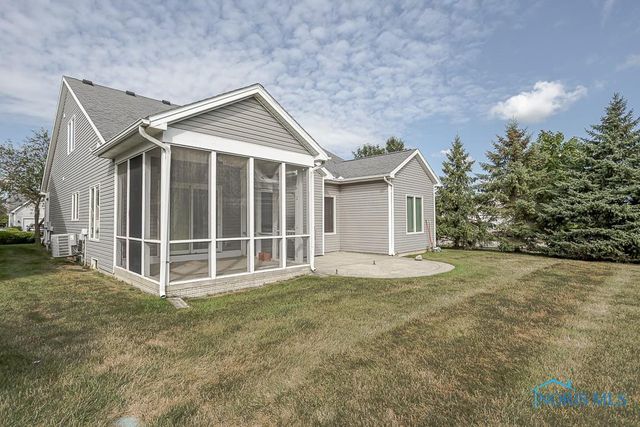 3203 Rivers Edge Drive, Perrysburg, OH 43551