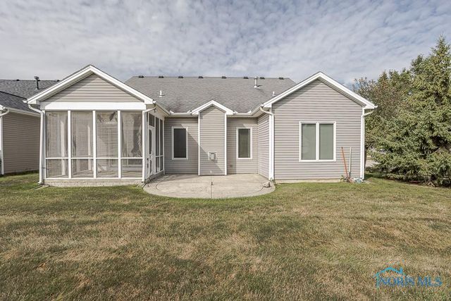 3203 Rivers Edge Drive, Perrysburg, OH 43551