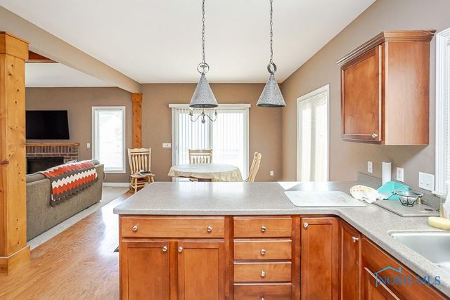 3203 Rivers Edge Drive, Perrysburg, OH 43551