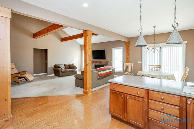 3203 Rivers Edge Drive, Perrysburg, OH 43551