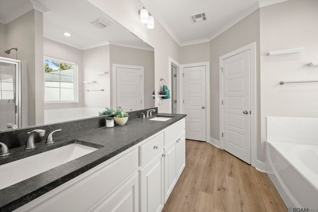 9159 Stonecroft Ave, Baton Rouge, LA 70810