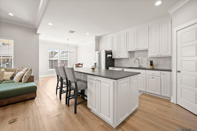 9159 Stonecroft Ave, Baton Rouge, LA 70810