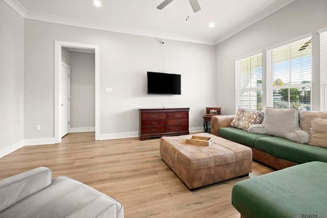 9159 Stonecroft Ave, Baton Rouge, LA 70810