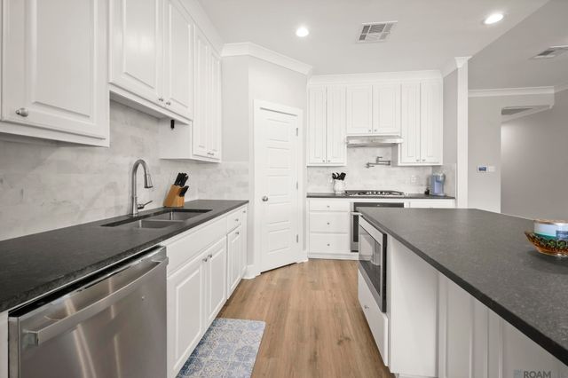 9159 Stonecroft Ave, Baton Rouge, LA 70810