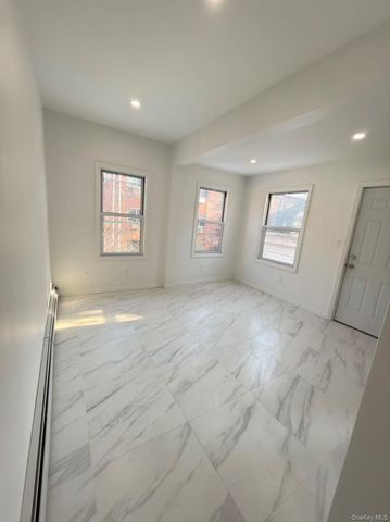 4146 Hampton Street, Elmhurst, NY 11373