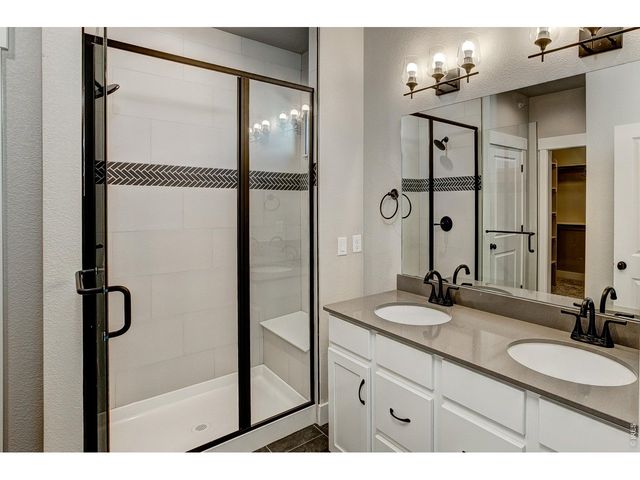214 High Point Dr, Longmont, CO 80504