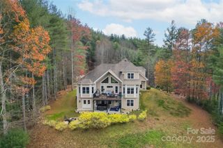 5346 Oak Crest Lane, Lenoir, NC 28645