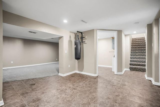 9950 Sloan Avenue, Kansas City, KS 66109