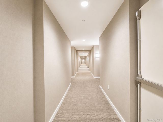 4022 College Point Boulevard 9P, Flushing, NY 11354