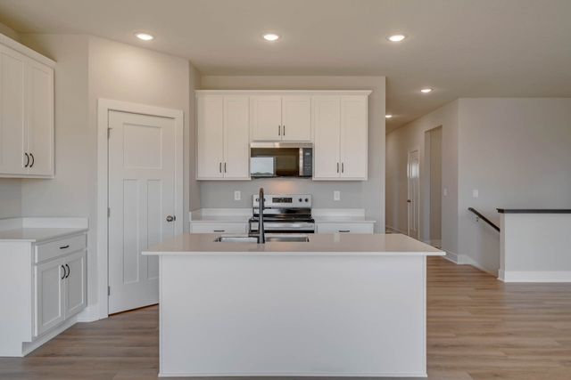 2540 E 50th Court, Des Moines, IA 50317