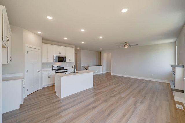 2540 E 50th Court, Des Moines, IA 50317