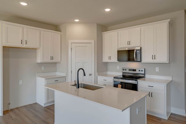 2540 E 50th Court, Des Moines, IA 50317