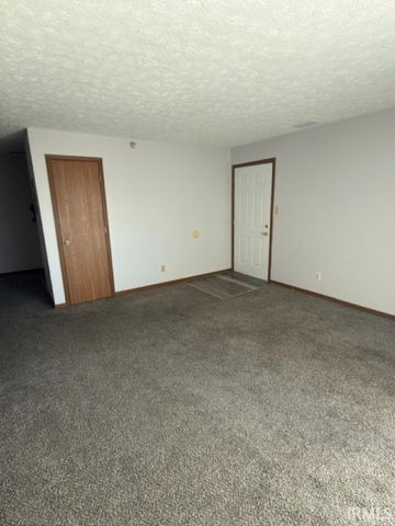 3230 E John Hinkle Place D11, Bloomington, IN 47408