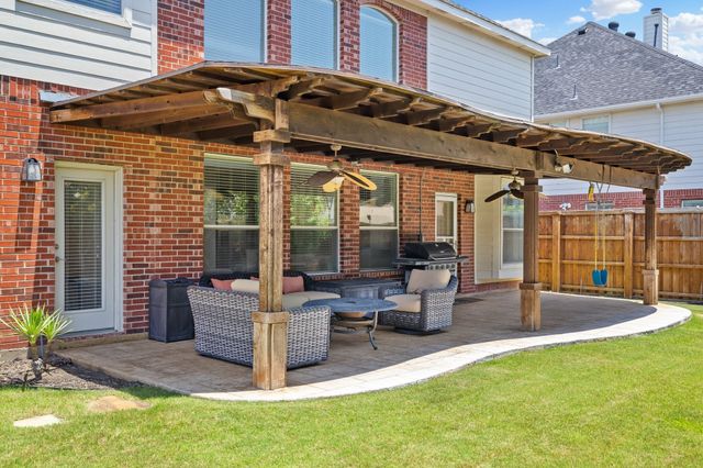 1205 Apache Lake Drive, Carrollton, TX 75010